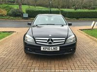 Usado Mercedes C200 136 HP (100 kW) 2010 Sedan
