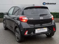 Używany Hyundai i10 Premium 79 KM (58 kW) 2025 Czarny Hatchback