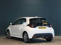 Used Toyota Yaris Hybrid 116 HP (85 kW) 2024 White Hatchback