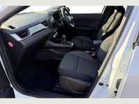 Used Renault Captur Evolution 140 HP (102 kW) 2023 White SUV