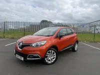 Used Renault Captur Dynamique 90 HP (66 kW) 2017 Orange SUV