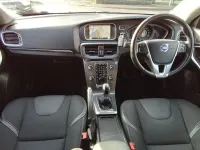 Used Volvo V40 SE 122 HP (89 kW) 2015 Blue Hatchback