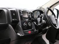 Used Peugeot Boxer 140 HP (102 kW) 2021 White Van