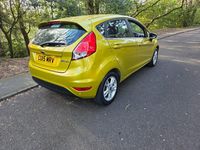 Used Ford Fiesta Zetec 75 HP (55 kW) 2015 Yellow Hatchback