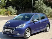 Used Peugeot 208 Active 68 HP (50 kW) 2015 Blue Hatchback