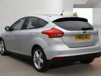 Used Ford Focus Zetec 125 HP (91 kW) 2015 Silver Hatchback