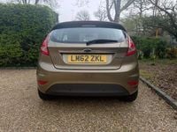 Used Ford Fiesta Zetec 96 HP (70 kW) 2012 Fashionista metallic Hatchback