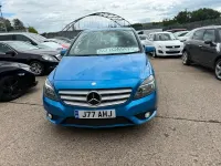 Used Mercedes B180 SE 109 HP (80 kW) 2014 Blue Hatchback