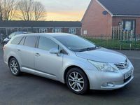 Used Toyota Avensis 147 HP (108 kW) 2010 Silver Estate