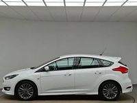 Used Ford Focus ST-Line 120 HP (88 kW) 2017 White Hatchback