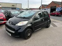Used Peugeot 107 68 HP (50 kW) 2011 Black Hatchback