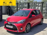 Used Toyota Yaris Multidrive S 99 HP (72 kW) 2015 Red Hatchback