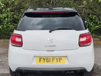 Używany Citroën DS3 2011 Biały Hatchback
