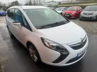 Used Vauxhall Zafira Tourer SRi 130 HP (95 kW) 2014 White MPV