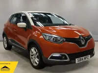 Used Renault Captur Dynamique 90 HP (66 kW) 2014 Orange SUV
