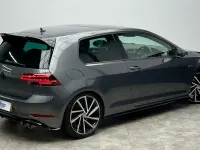 Begagnad VW Golf VII R 300 HK (220 kW) 2019 Grå Halvkombi