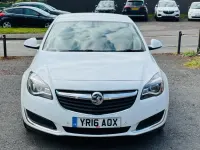 Used Vauxhall Insignia Design Edition 2016 White Hatchback