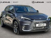 Usado Lexus LBX 136 CV (100 kW) 2025 Gris SUV