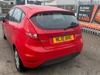 Used Ford Fiesta 95 HP (69 kW) 2010 Red Hatchback