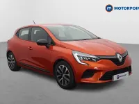 Used Renault Clio V Evolution 2023 Orange Hatchback