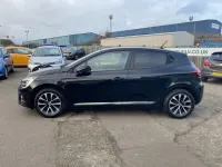 Used Renault Clio V Iconic 100 HP (73 kW) 2020 Black Hatchback