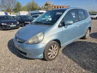 Used Honda Jazz SE 83 HP (61 kW) 2005 Blue Hatchback