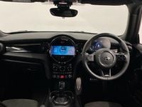 Used Mini Cooper Hatch 134 HP (98 kW) 2023 Red Hatchback