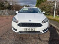 Used Ford Focus Zetec 120 HP (88 kW) 2015 White Hatchback