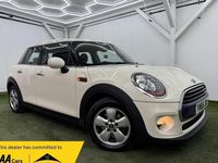 Used Mini Cooper Hatch 2016 White Hatchback