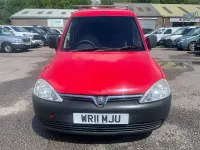 Used Vauxhall Combo 75 HP (55 kW) 2011 Red MPV