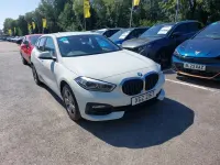 Used BMW 118 Comfort Edition 136 HP (100 kW) 2022 White Hatchback