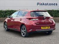 Used Toyota Auris Hybrid Design 2018 Red Hatchback