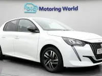 Used Peugeot 208 Active+ 102 HP (75 kW) 2024 White Hatchback