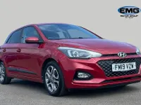 Used Hyundai i20 Premium 84 HP (61 kW) 2019 Red Hatchback