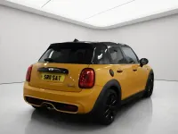 Usado Mini Cooper S Hatch 192 HP (141 kW) 2015 Laranja Citadino