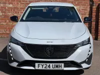 Used Peugeot 308 Active Premium 130 HP (95 kW) 2024 White Hatchback