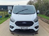 Used Ford Transit Custom Limited 185 HP (136 kW) 2021 White Van
