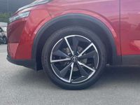 Used Nissan Qashqai Tekna 156 HP (114 kW) 2022 Red SUV
