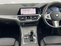 Begagnad BMW 320 M Sport 184 HK (135 kW) 2021 Svart Kombi