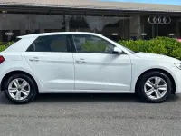 Used Audi A1 Design 95 HP (69 kW) 2023 White SUV