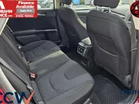 Used Ford Mondeo Titanium 180 HP (132 kW) 2015 Red Hatchback
