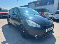 Used Peugeot 208 Style 82 HP (60 kW) 2015 Blue Hatchback
