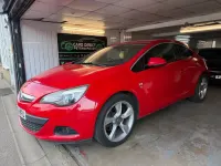 Begagnad Vauxhall Astra GTC SRi 2013 Röd Halvkombi