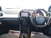 Used Citroën C1 Flair 68 HP (50 kW) 2016 White Hatchback