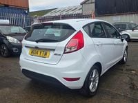 Used Ford Fiesta Zetec 2014 White Hatchback