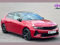 Used Vauxhall Astra 128 HP (94 kW) 2023 Red Hatchback