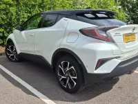 Used Toyota C-HR 116 HP (85 kW) 2017 White SUV