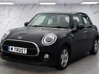 Used Mini Cooper Classic 136 HP (100 kW) 2019 Black Hatchback