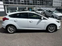 Used Ford Focus Zetec 120 HP (88 kW) 2016 White Hatchback