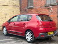 Used Peugeot 3008 Active 112 HP (82 kW) 2011 Red Estate